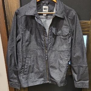 MEC  67% Organic Cotton Mens Charcoal Denim Jacket